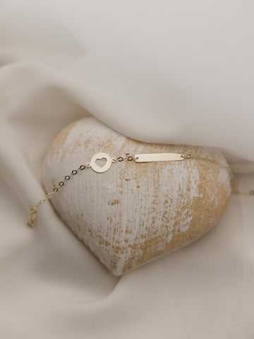 Χρυσό βραχιόλι ταυτότητα Κ14 με καρδιά